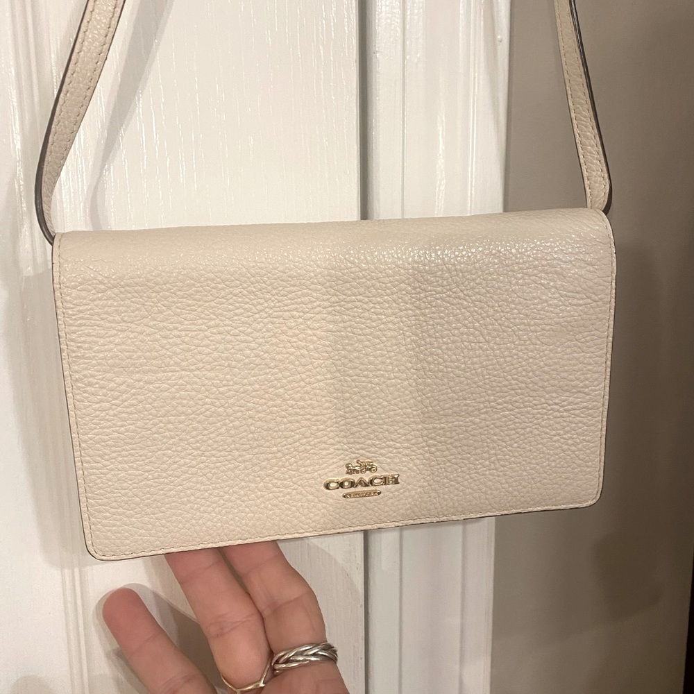 COACH PEBBLED LEATHER FOLD OVER CROSSBODY/CLUTCH in CHALK